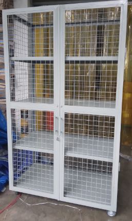 RAK PENYIMPANAN BESI