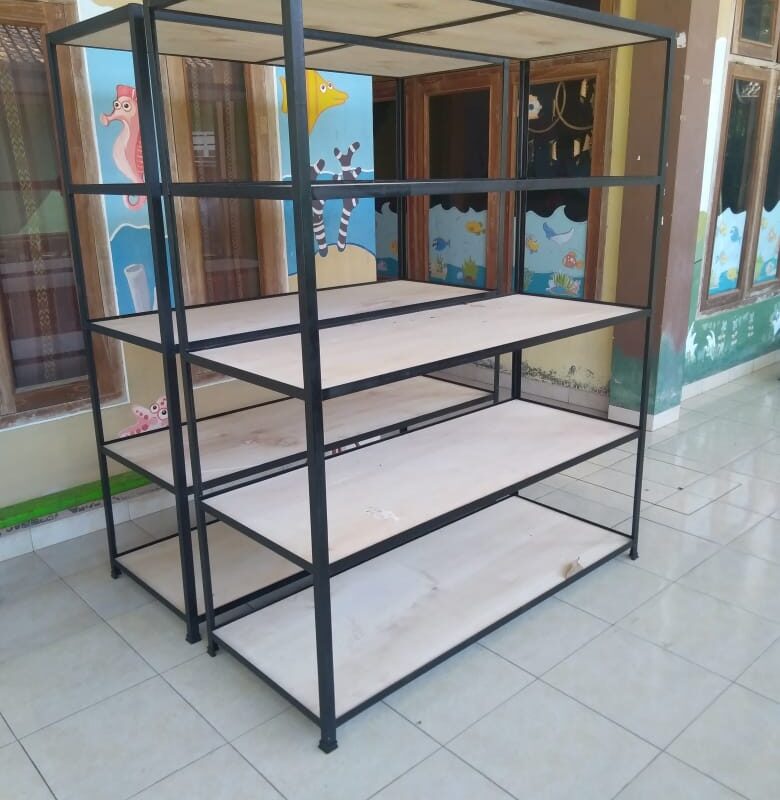 RAK BESI