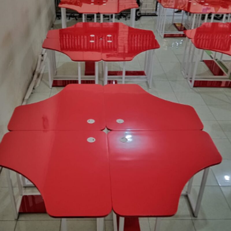 MEJA SISWA KONFIGURASI