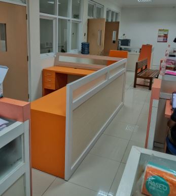 MEJA KUBIKAL