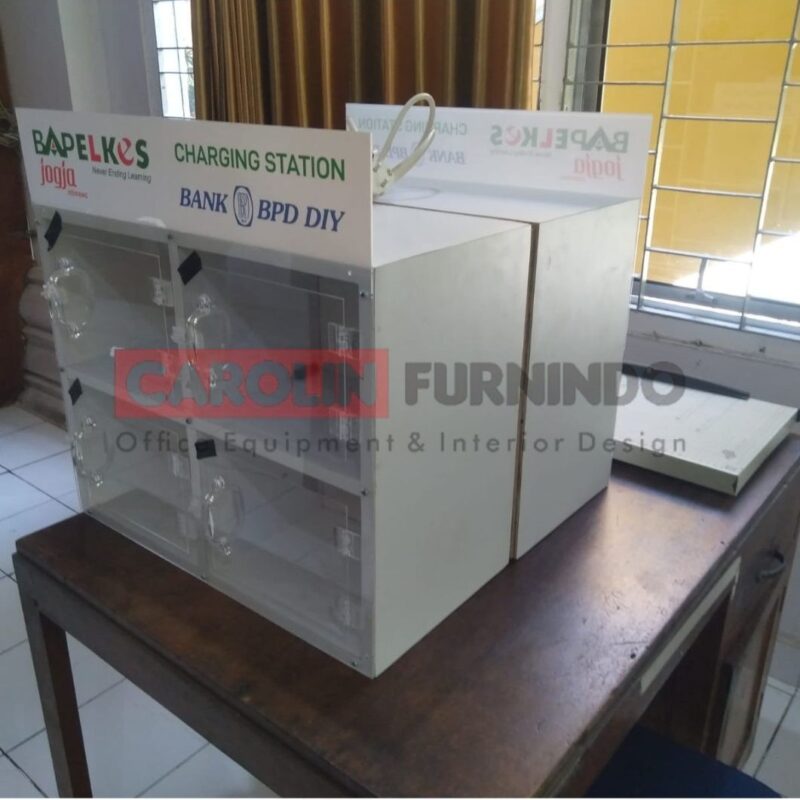 CHARGING STATION