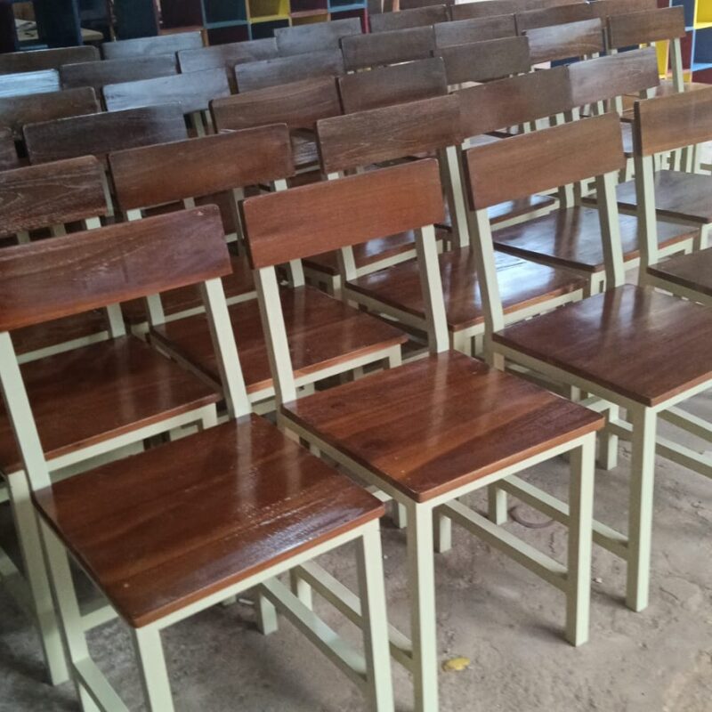 KURSI SISWA
