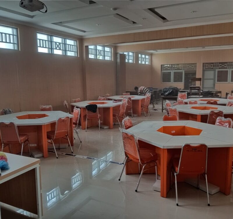 MEJA SISWA KONFIGURASI
