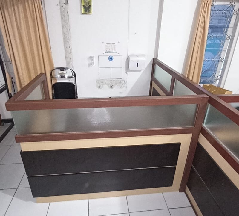 MEJA KUBIKAL
