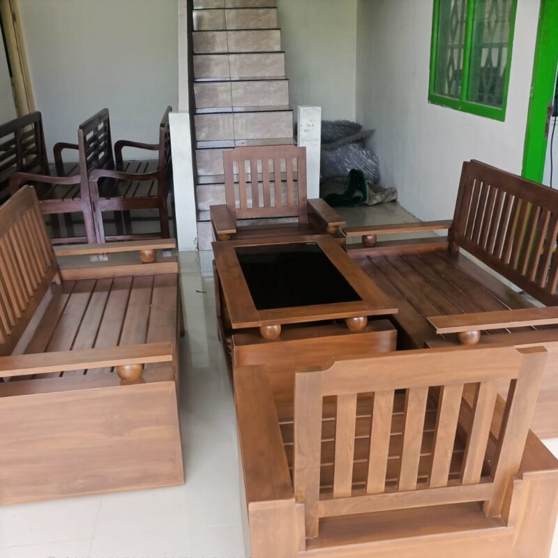 MEJA KURSI KAYU